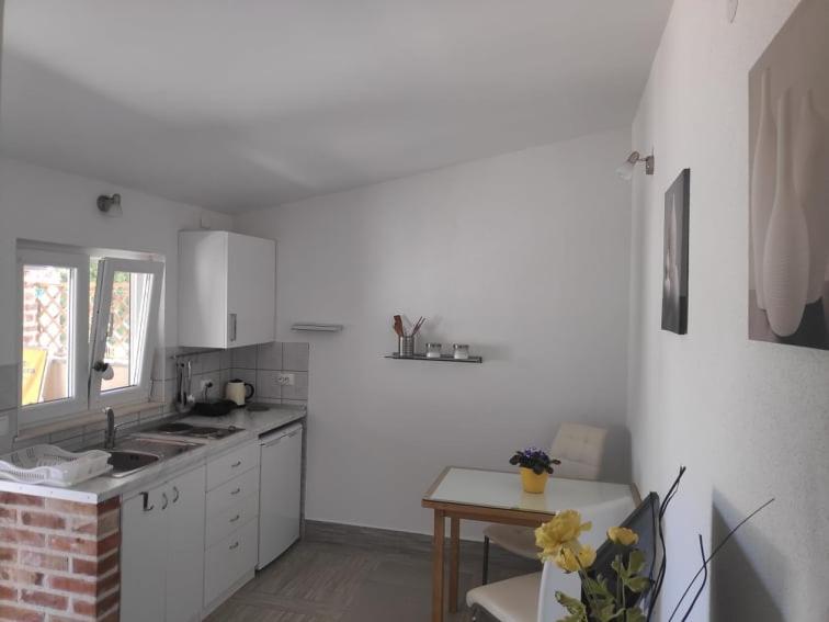 Apartmani Lucica 耶泽拉 外观 照片