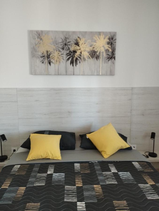 Apartmani Lucica 耶泽拉 外观 照片